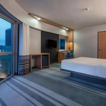 Aloft By Marriott 호텔 부루사