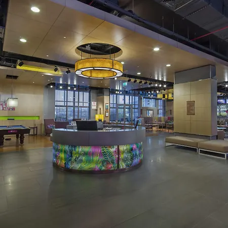 Aloft By Marriott Hotel 3*