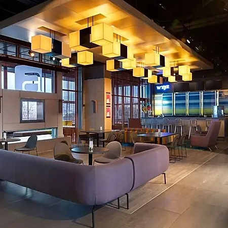 Aloft By Marriott Hotel 3*